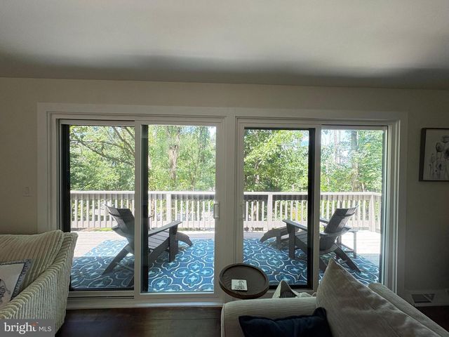 1323 SWOPE DRIVE, Boiling Springs, PA 17007