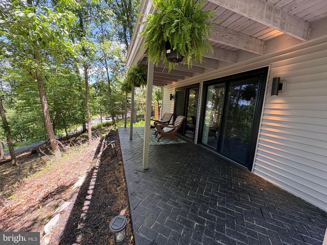 1323 SWOPE DRIVE, Boiling Springs, PA 17007