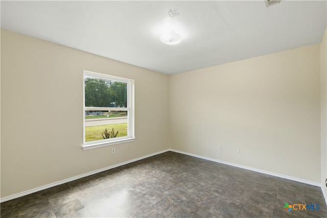 213 W Anderson Avenue, Copperas Cove, TX 76522