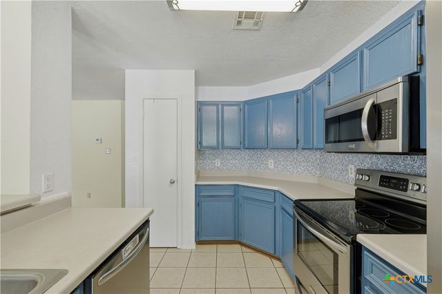 213 W Anderson Avenue, Copperas Cove, TX 76522