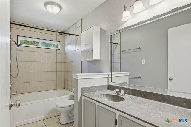 213 W Anderson Avenue, Copperas Cove, TX 76522