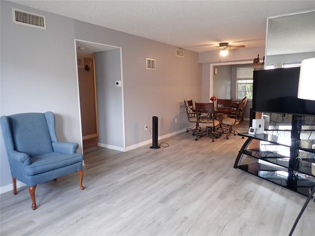 4158 TAMIAMI TRAIL J5, Port Charlotte, FL 33952