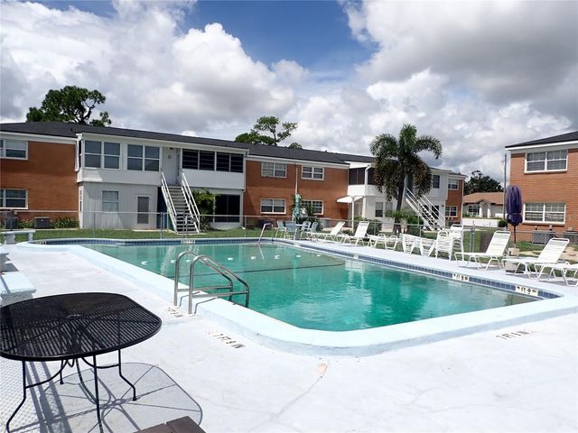 4158 TAMIAMI TRAIL J5, Port Charlotte, FL 33952