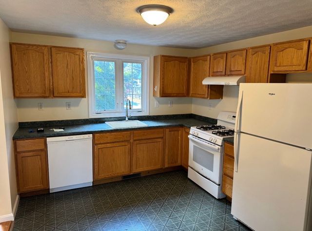 781 Boston Rd, Billerica, MA 01821