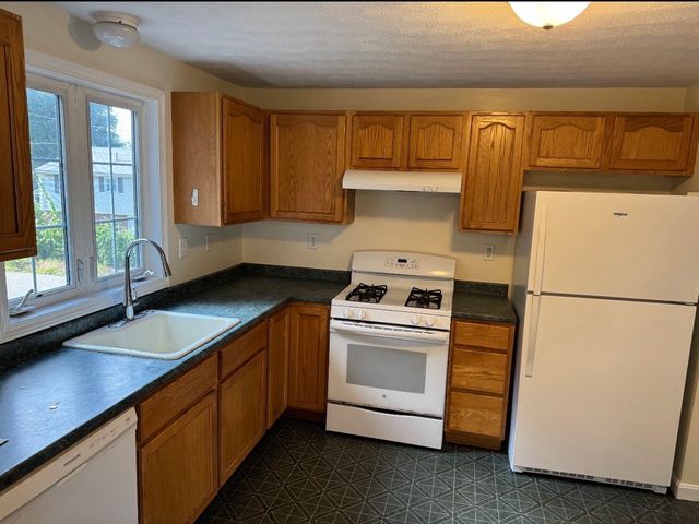 781 Boston Rd, Billerica, MA 01821