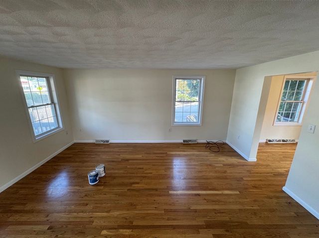 781 Boston Rd, Billerica, MA 01821