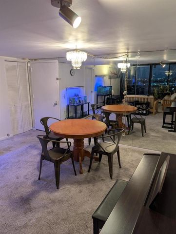 2425 Presidential Way 1905, West Palm Beach, FL 33401
