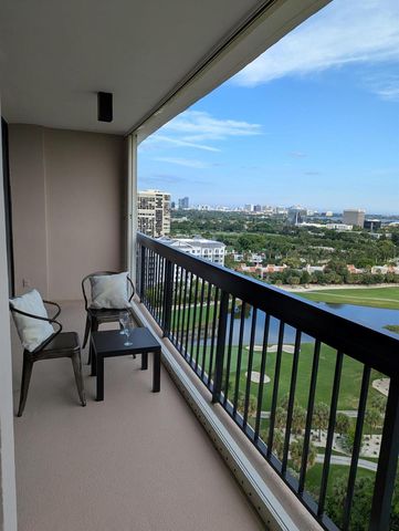2425 Presidential Way 1905, West Palm Beach, FL 33401