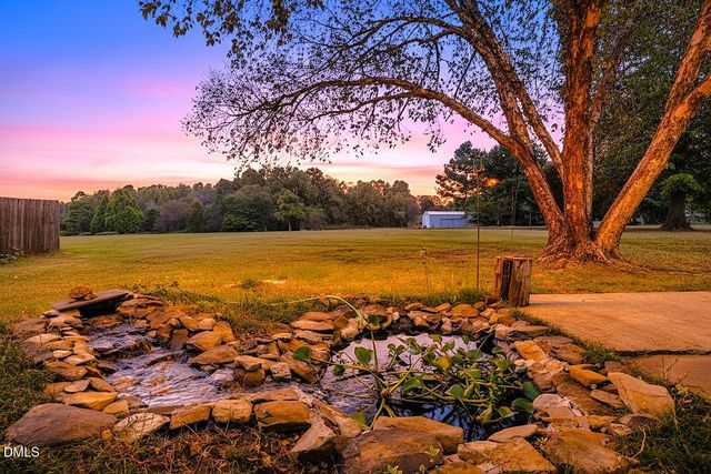 2008 Herbert Akins Road, Fuquay Varina, NC 27526