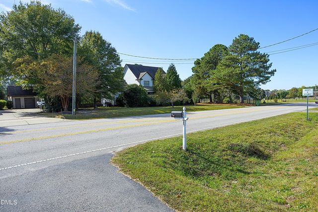 2008 Herbert Akins Road, Fuquay Varina, NC 27526