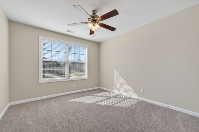 1193 Gentry Dr, Clarksville, TN 37043