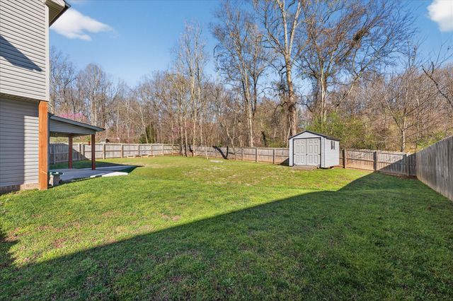 1193 Gentry Dr, Clarksville, TN 37043