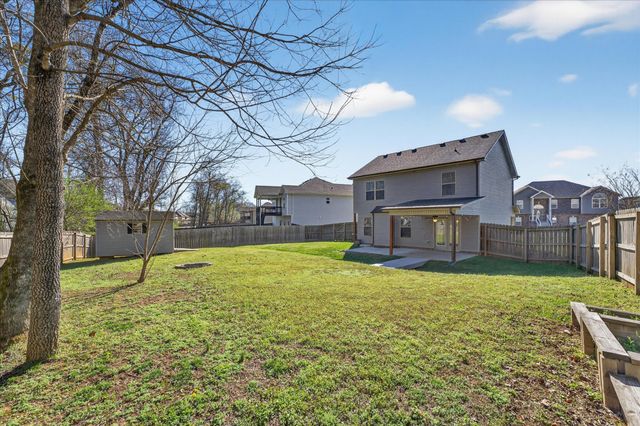 1193 Gentry Dr, Clarksville, TN 37043