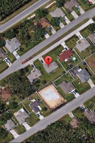 10 SQUIRREL PLACE, Palm Coast, FL 32164