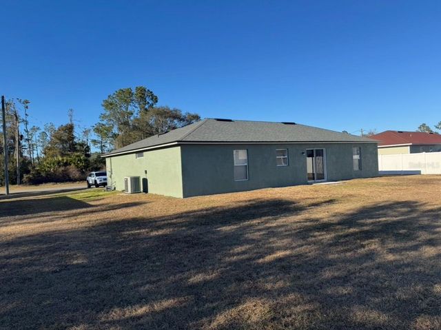 10 SQUIRREL PLACE, Palm Coast, FL 32164