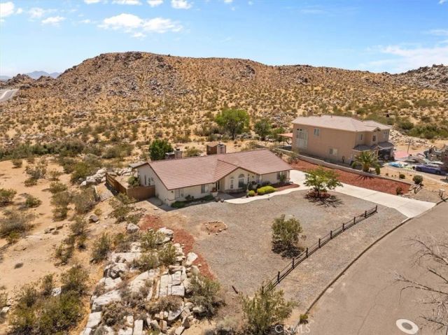 15984 Tinta Road, Apple Valley, CA 92307