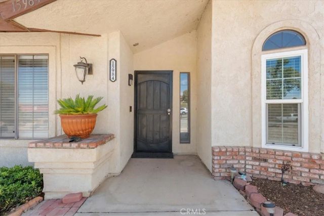 15984 Tinta Road, Apple Valley, CA 92307