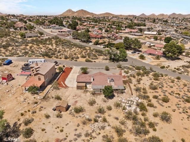 15984 Tinta Road, Apple Valley, CA 92307