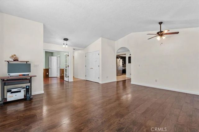 15984 Tinta Road, Apple Valley, CA 92307