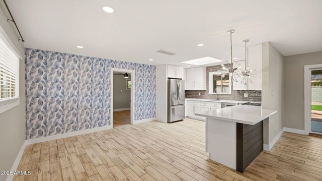 4240 E DESERT CACTUS Street, Phoenix, AZ 85032