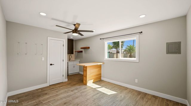 4240 E DESERT CACTUS Street, Phoenix, AZ 85032