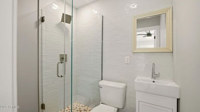 4240 E DESERT CACTUS Street, Phoenix, AZ 85032