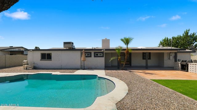 4240 E DESERT CACTUS Street, Phoenix, AZ 85032