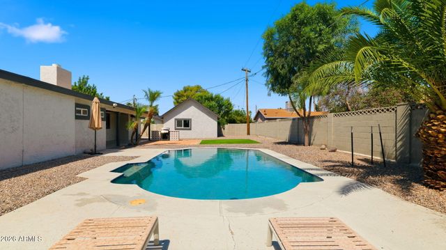 4240 E DESERT CACTUS Street, Phoenix, AZ 85032