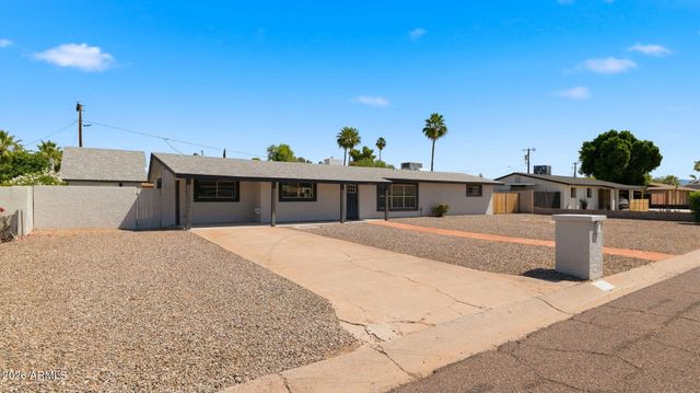 4240 E DESERT CACTUS Street, Phoenix, AZ 85032