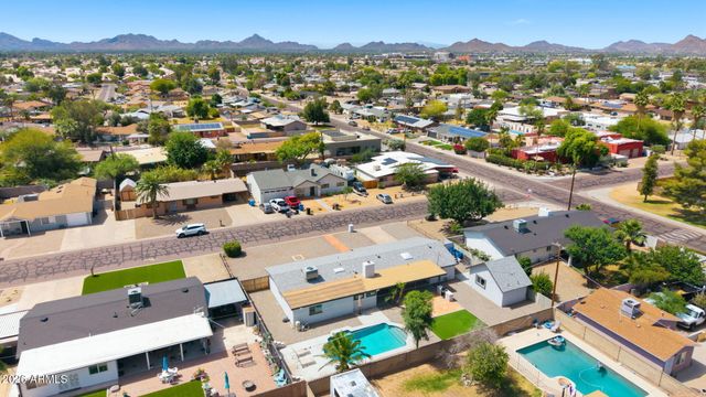 4240 E DESERT CACTUS Street, Phoenix, AZ 85032
