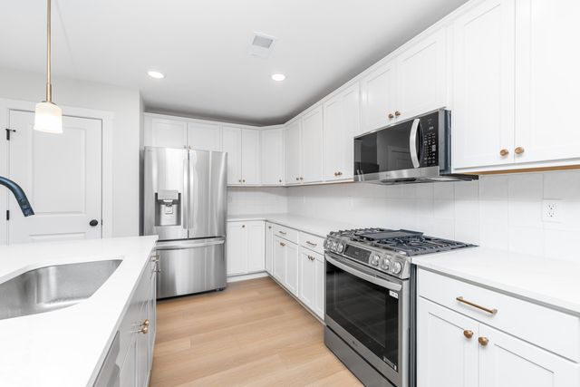 222 Elkenburg Street 7, South Haven City, MI 49090