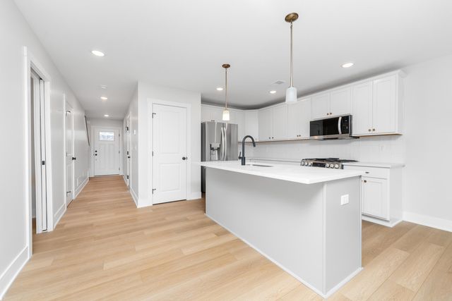 222 Elkenburg Street 7, South Haven City, MI 49090