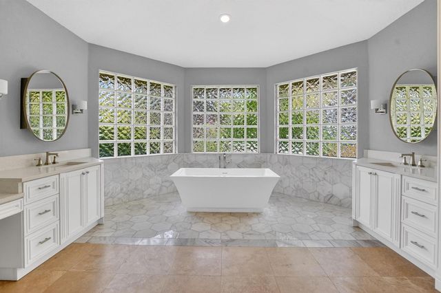 7008 NW 66th Terrace, Parkland, FL 33067