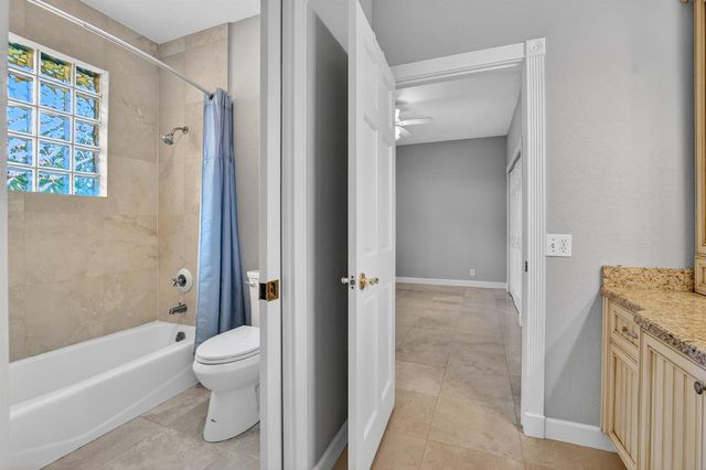 7008 NW 66th Terrace, Parkland, FL 33067