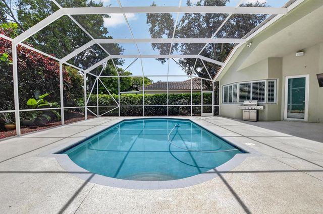 7008 NW 66th Terrace, Parkland, FL 33067