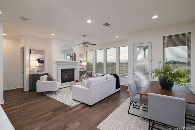 552 Chinkapin Trail, New Braunfels, TX 78132