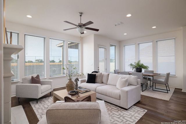 552 Chinkapin Trail, New Braunfels, TX 78132