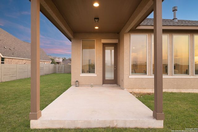 552 Chinkapin Trail, New Braunfels, TX 78132