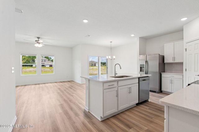 1244 HAMMOCK DUNES Drive, Jacksonville, FL 32221