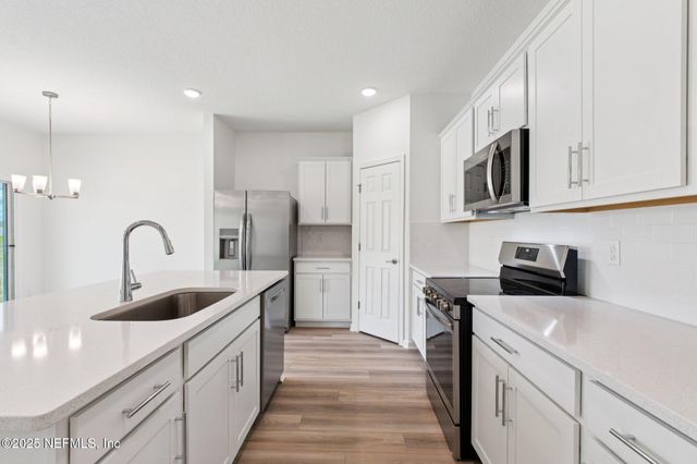 1244 HAMMOCK DUNES Drive, Jacksonville, FL 32221