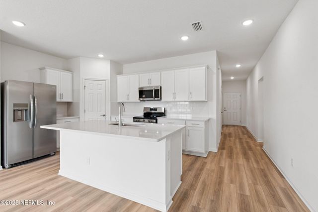 1244 HAMMOCK DUNES Drive, Jacksonville, FL 32221