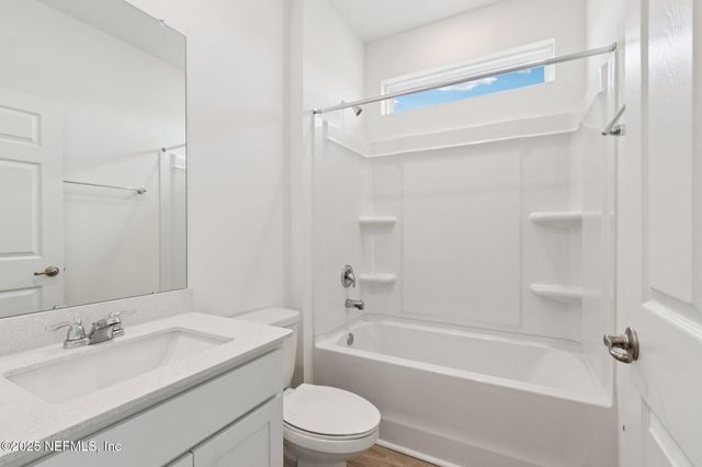 1244 HAMMOCK DUNES Drive, Jacksonville, FL 32221