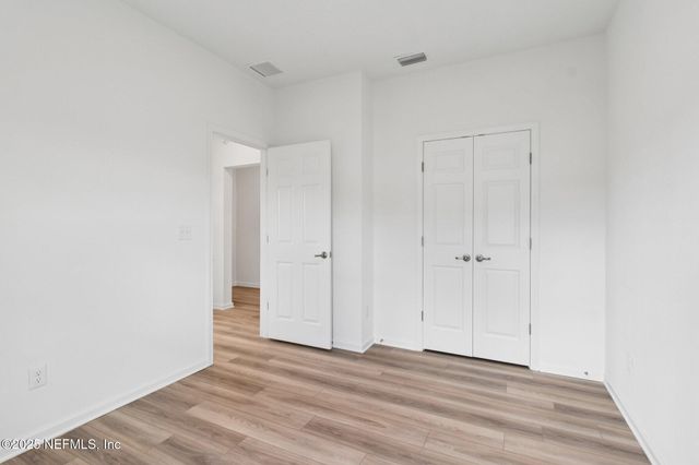 1244 HAMMOCK DUNES Drive, Jacksonville, FL 32221