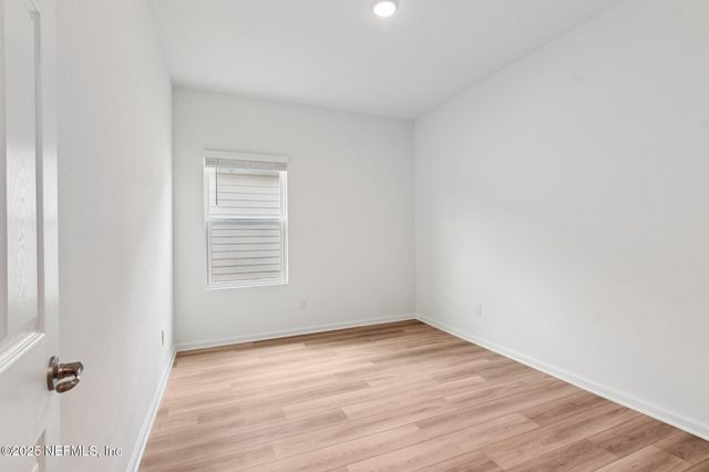 1244 HAMMOCK DUNES Drive, Jacksonville, FL 32221