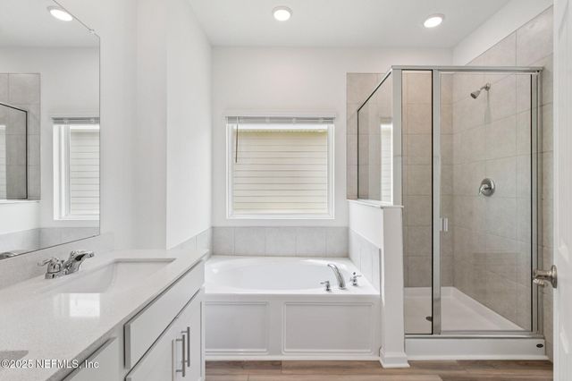 1244 HAMMOCK DUNES Drive, Jacksonville, FL 32221