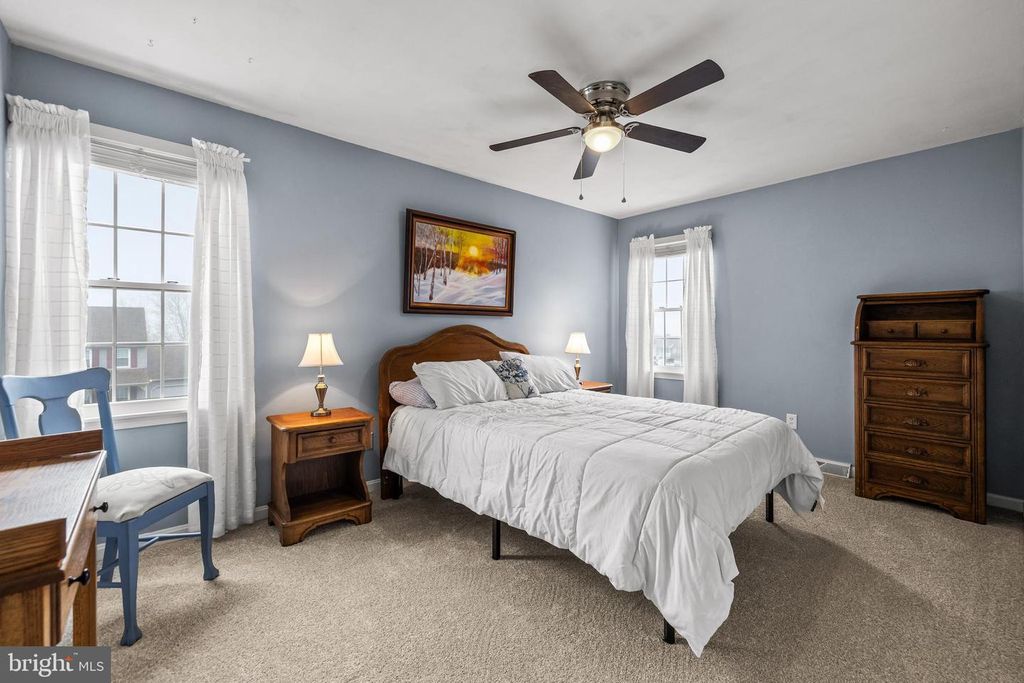 Image 18 of property listing at 5 N SHAFFER DR, New Freedom, PA 17349