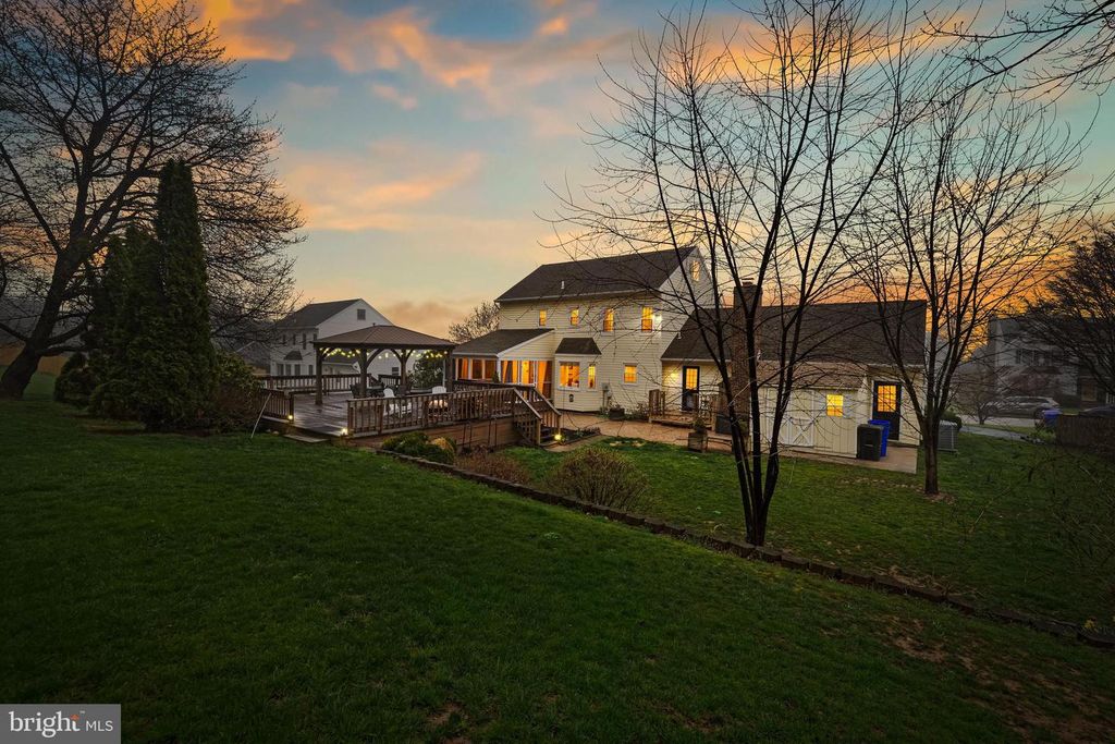 Image 47 of property listing at 5 N SHAFFER DR, New Freedom, PA 17349