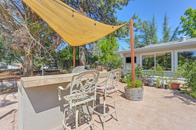 2060 State Highway 193, Cool, CA 95614