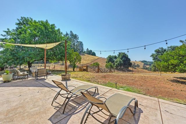 2060 State Highway 193, Cool, CA 95614