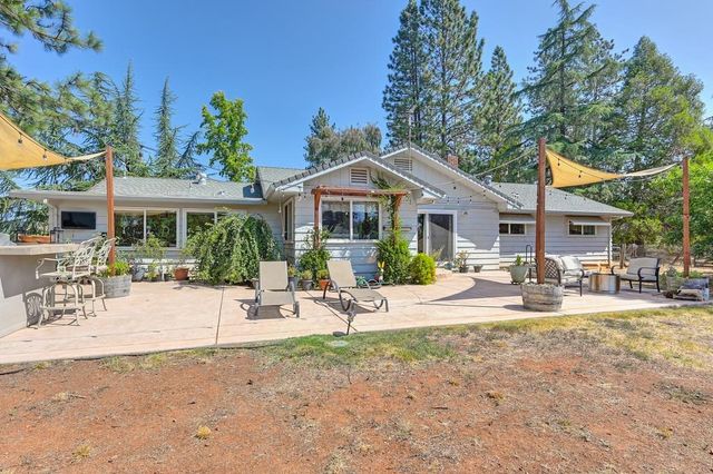 2060 State Highway 193, Cool, CA 95614